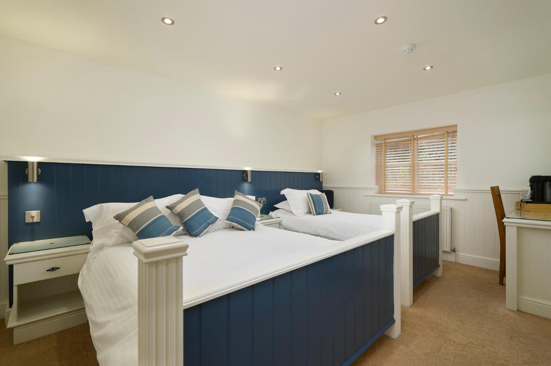 Beesands The Cricket Inn מראה חיצוני תמונה