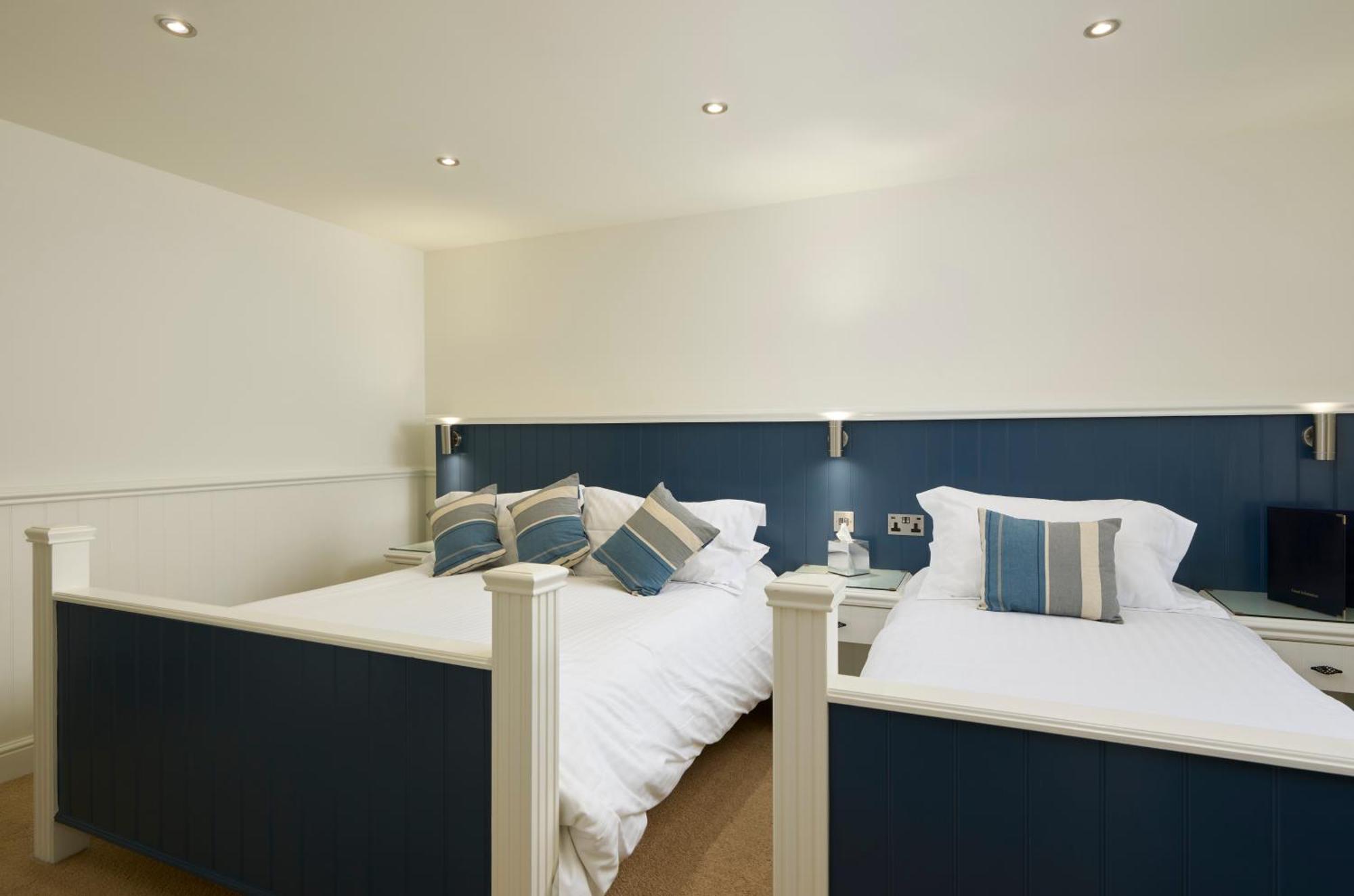Beesands The Cricket Inn מראה חיצוני תמונה