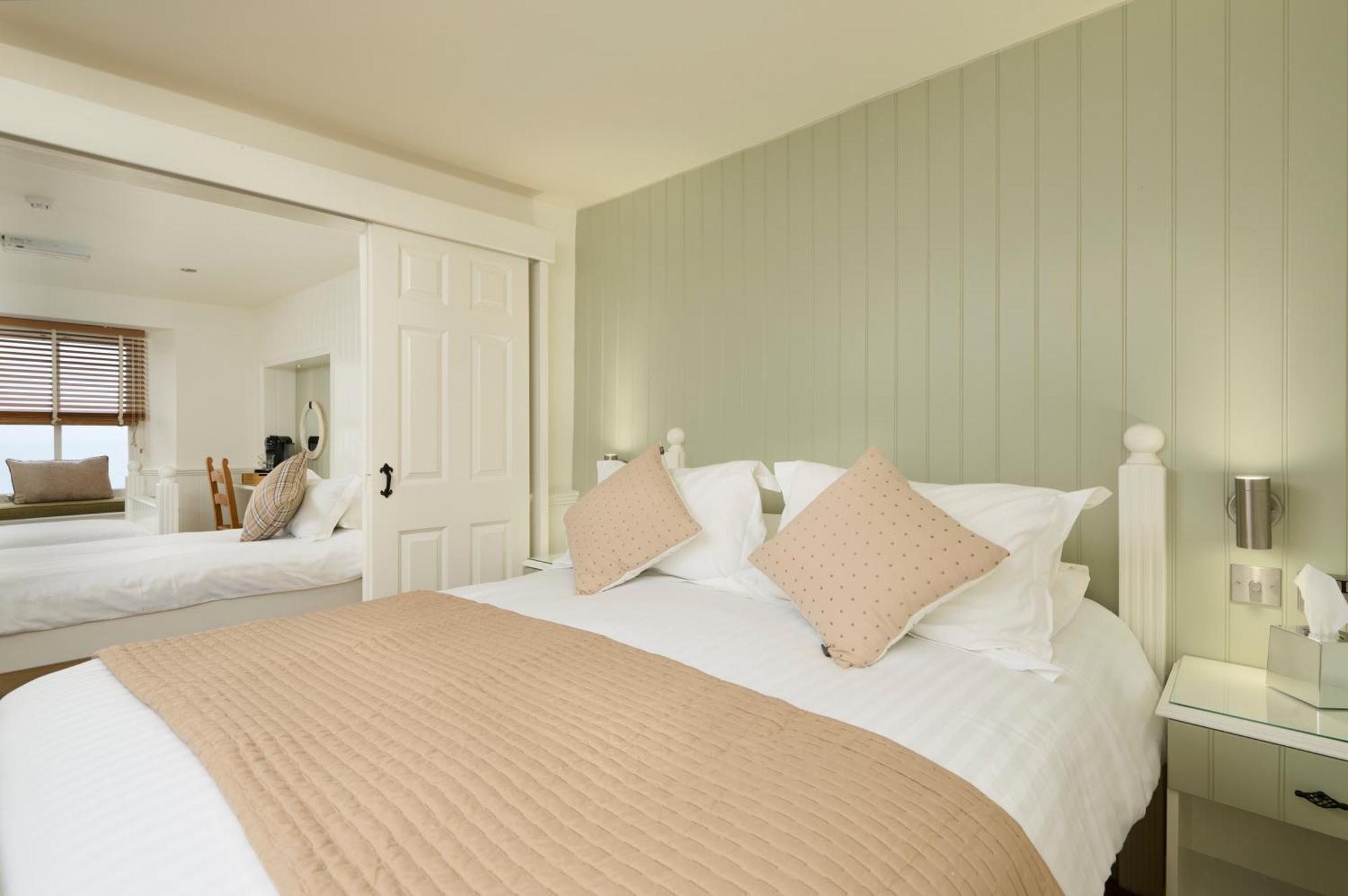 Beesands The Cricket Inn מראה חיצוני תמונה