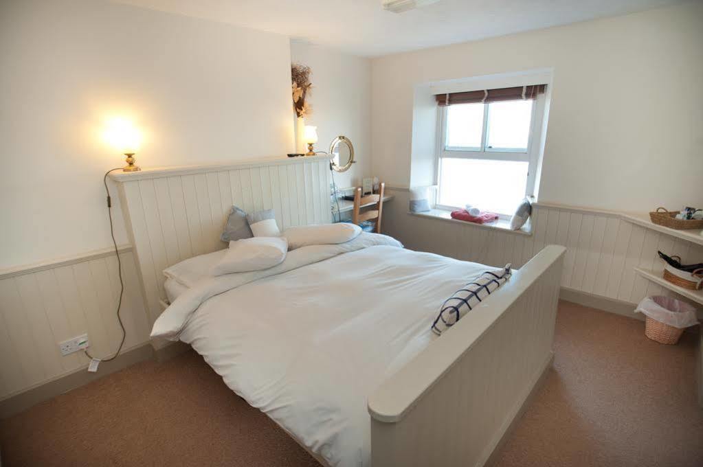 Beesands The Cricket Inn מראה חיצוני תמונה