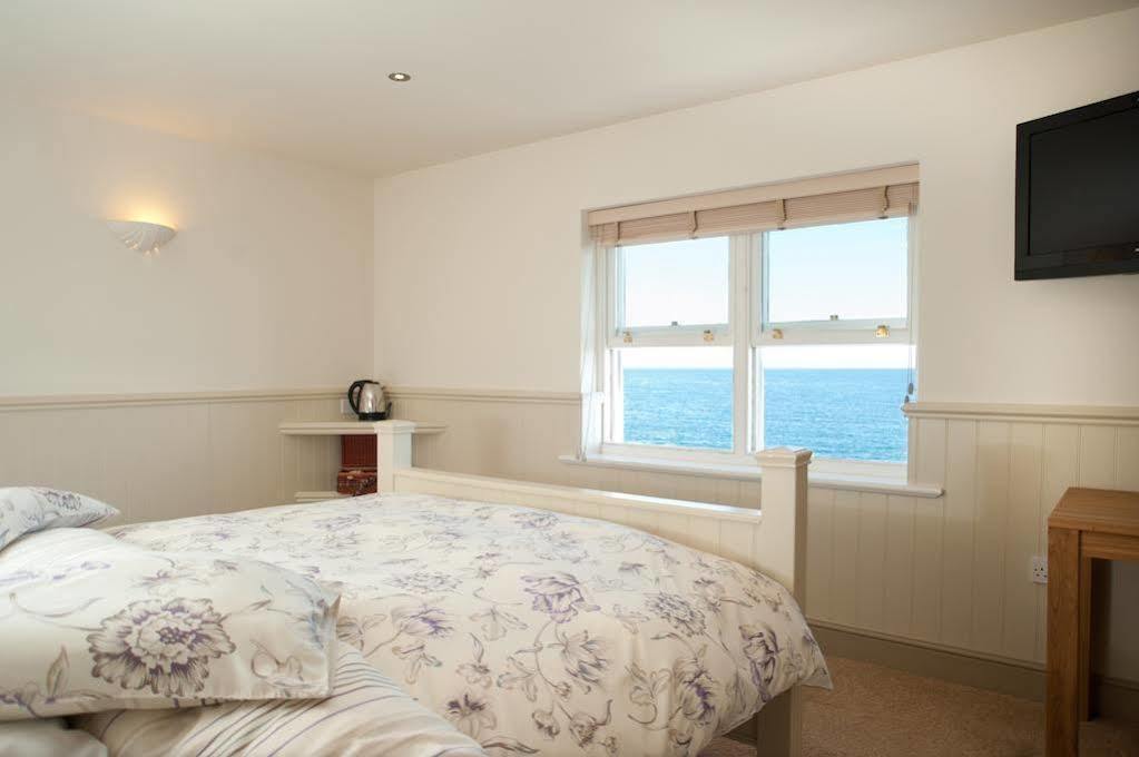 Beesands The Cricket Inn מראה חיצוני תמונה